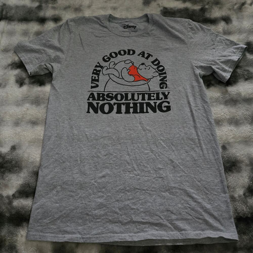 Disney Winnie the Pooh Tee NWOT Men's Medium Gray Graphic T-Shirt